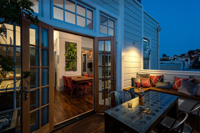 Design ideas for a traditional balcony in San Francisco with no cover.