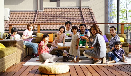 Houzz Япония: Дом арт-директора для семьи и друзей