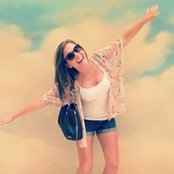 Andrea Moreno's photo