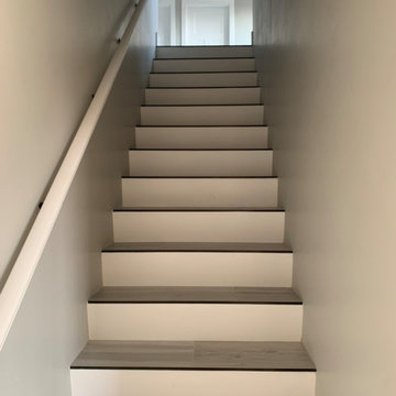 Paint & Flooring
