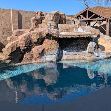Resort-Style Rock Grotto Pool