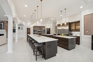 Example of a trendy kitchen design in Houston