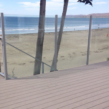 Cayucos: Glass Deck Railing