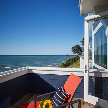 Lakefront Living VII