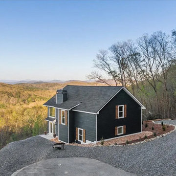 Long Range Mountain Views!
