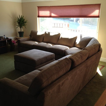MICHELLE - SIMPLE LINES ANCHOR ANY ROOM