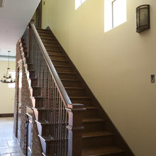 10214 Willowgrove - Staircases