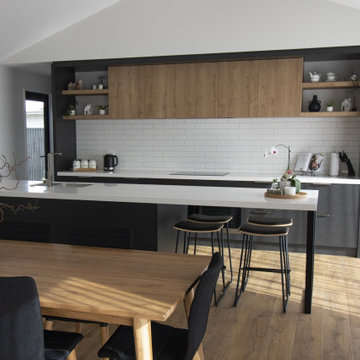 Elegance and Simplicity in Canterbury
