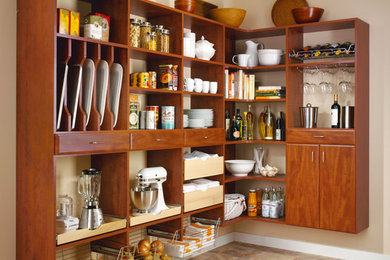 Example of a kitchen design in Detroit