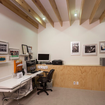Faye and Walker Architecture: Pine House
