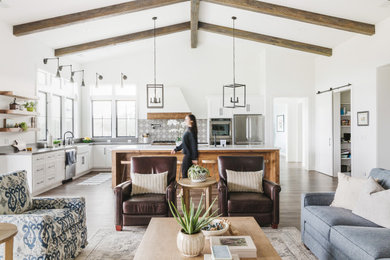 Inspiration for a country home design remodel in San Luis Obispo
