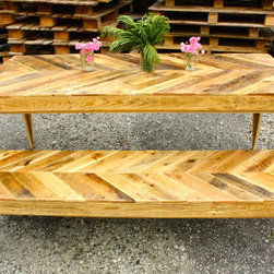 Chevron design Pallet table and bench - Dining Tables