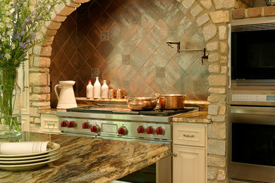 Tuscan kitchen photo in St Louis