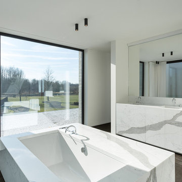 Villa B