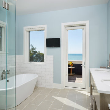 Lakefront Living VII
