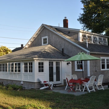 Touisset Small-House Renovation/Addition