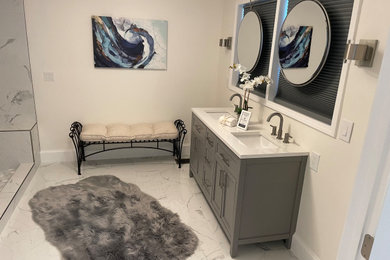Example of a minimalist bathroom design in Atlanta