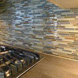 D - Tile