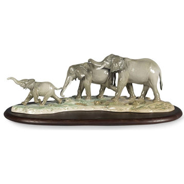 Lladro We Follow, Your Steps Elephants Figurine 01009388