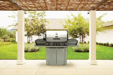 Inspiration for a patio remodel in Vancouver