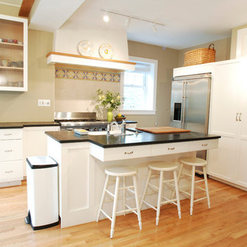 Woodside Avenue Residence