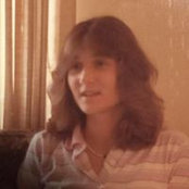 Dora Bonds foto