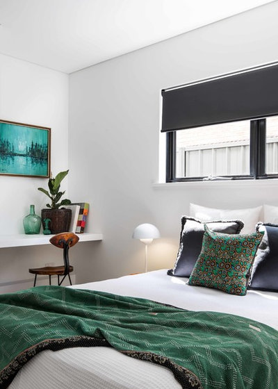 Contemporary Bedroom by Studio Atelier