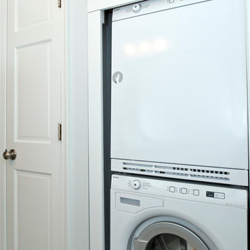 Multiple Bathrooms/Laundry
