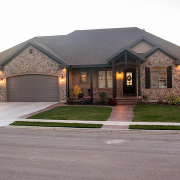 Salem Lot 210