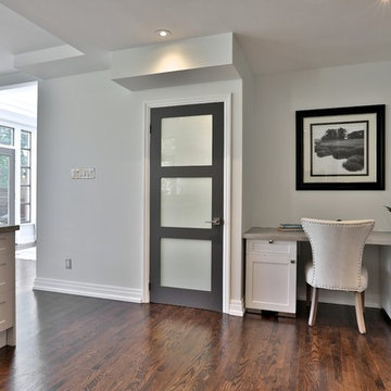 Shaker style kitchen and granite countertop in Toronto