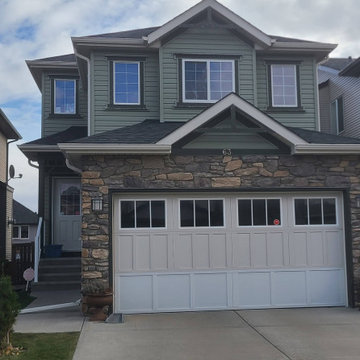 Remove and Replace siding full house