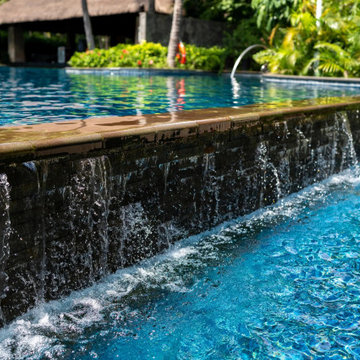 Weekly Pool Cleaning