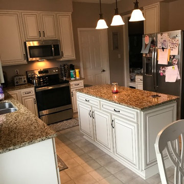 cabinet refacing----------ant white w glaze