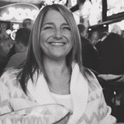 Beth Navratil's photo