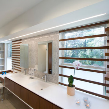 Warm Spa Retreat / Master Bath