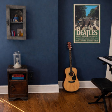 Music-Inspired Teen Bedroom Corner with Guitar and Keyboard