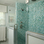 Charming Cape Cod Renovation - Traditional - Bathroom - New York - by