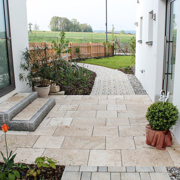 Garten mit Kräuterspirale