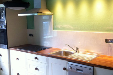Example of a kitchen design in Other