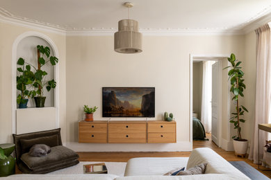 Inspiration pour un salon traditionnel.