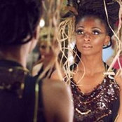 Danielle James's photo