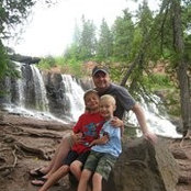Adam Kinnard's photo