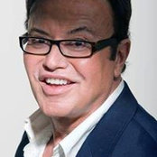Richard Almada's photo