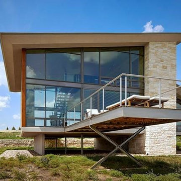 Contemporary Fredericksburg House