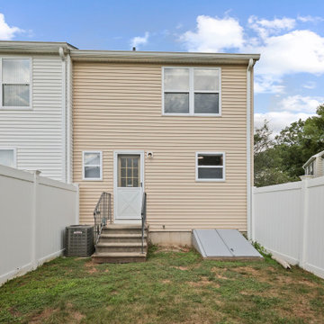 5 Holly Lane, Unit# 5, Glastonbury