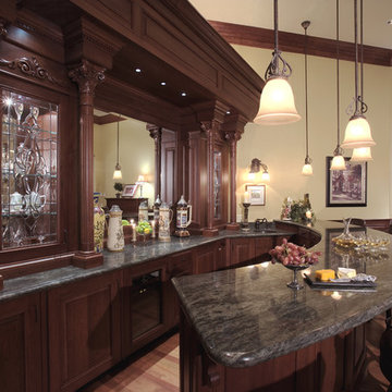 Traditional Kitchen Cabinets