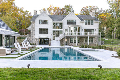 Inspiration for a transitional home design remodel in Philadelphia