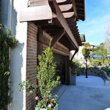 HGTV Curb Appear: The Block - Oakland Hills