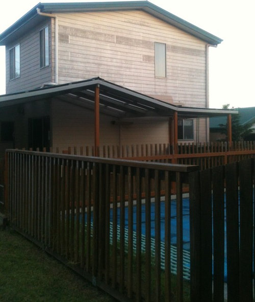 Exterior paint colours for house with green tin roof