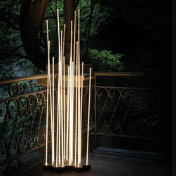 Reeds Floor LED Lamp by Artemide - Outdoor Floor Lamps